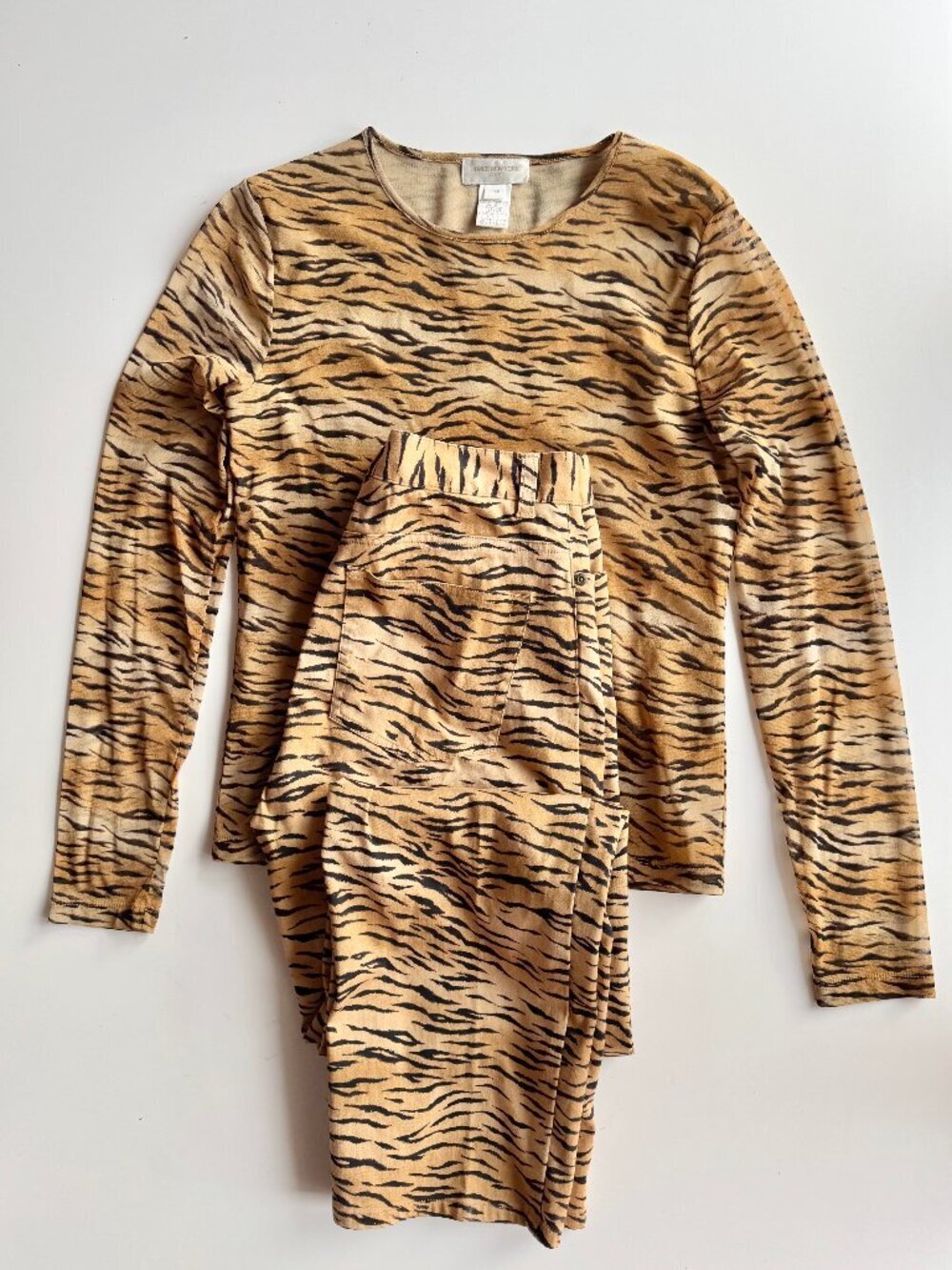 Vintage 00s JONES NEW YORK Tiger Print Mesh T-Shirt Pants Set, Size S